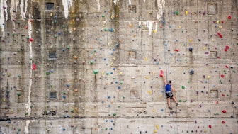 Climbing wall - Metaphor: Prepare for a phd Germany